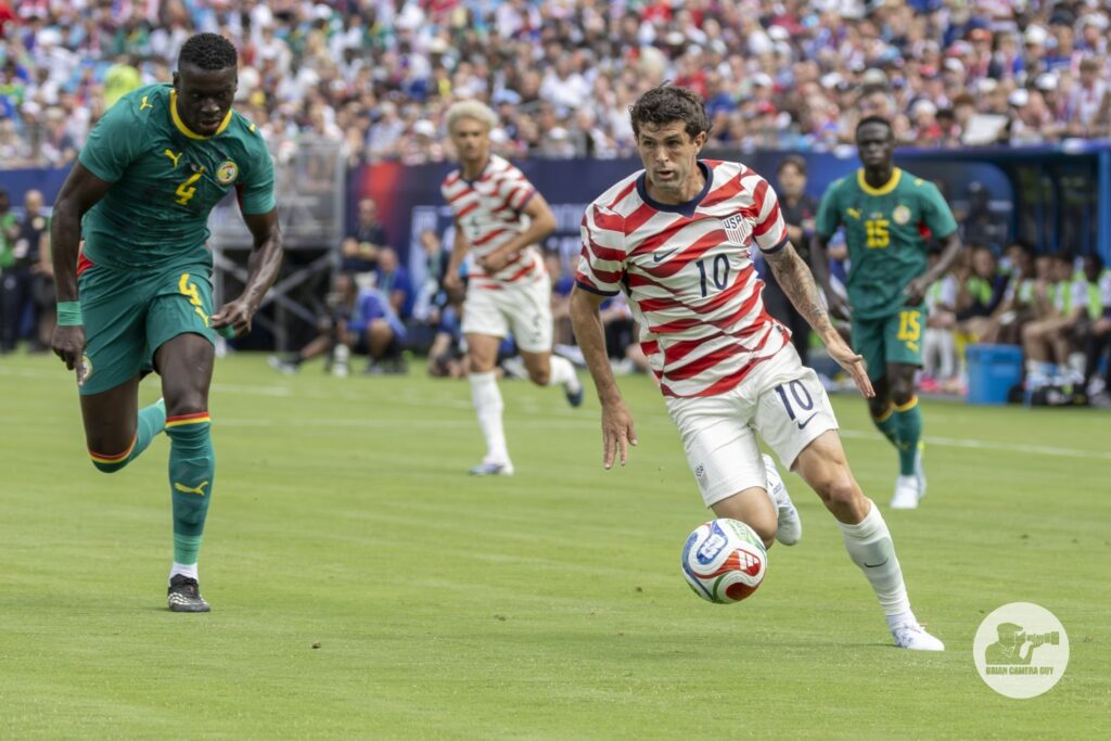 10 Christian Pulisic FORWARD