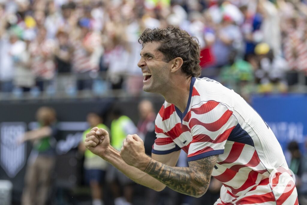 10 Christian Pulisic FORWARD_4