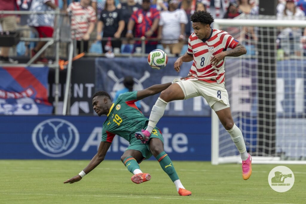 8 Weston McKennie MF 19 Moussa Niakhaté DEFENDER
