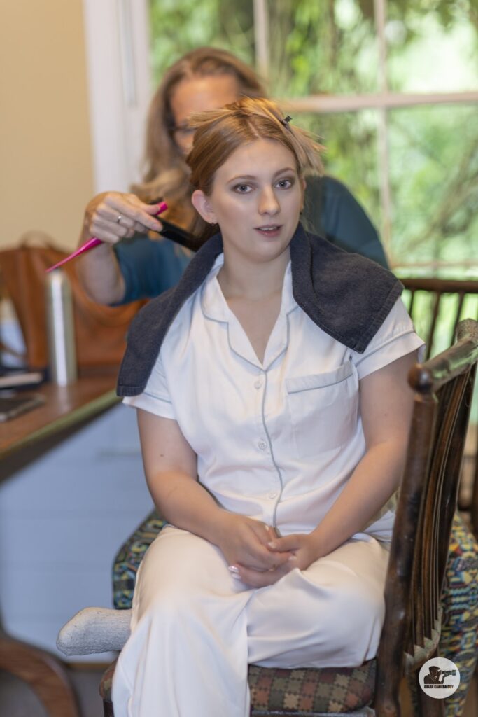 Kelly Getting Ready-6